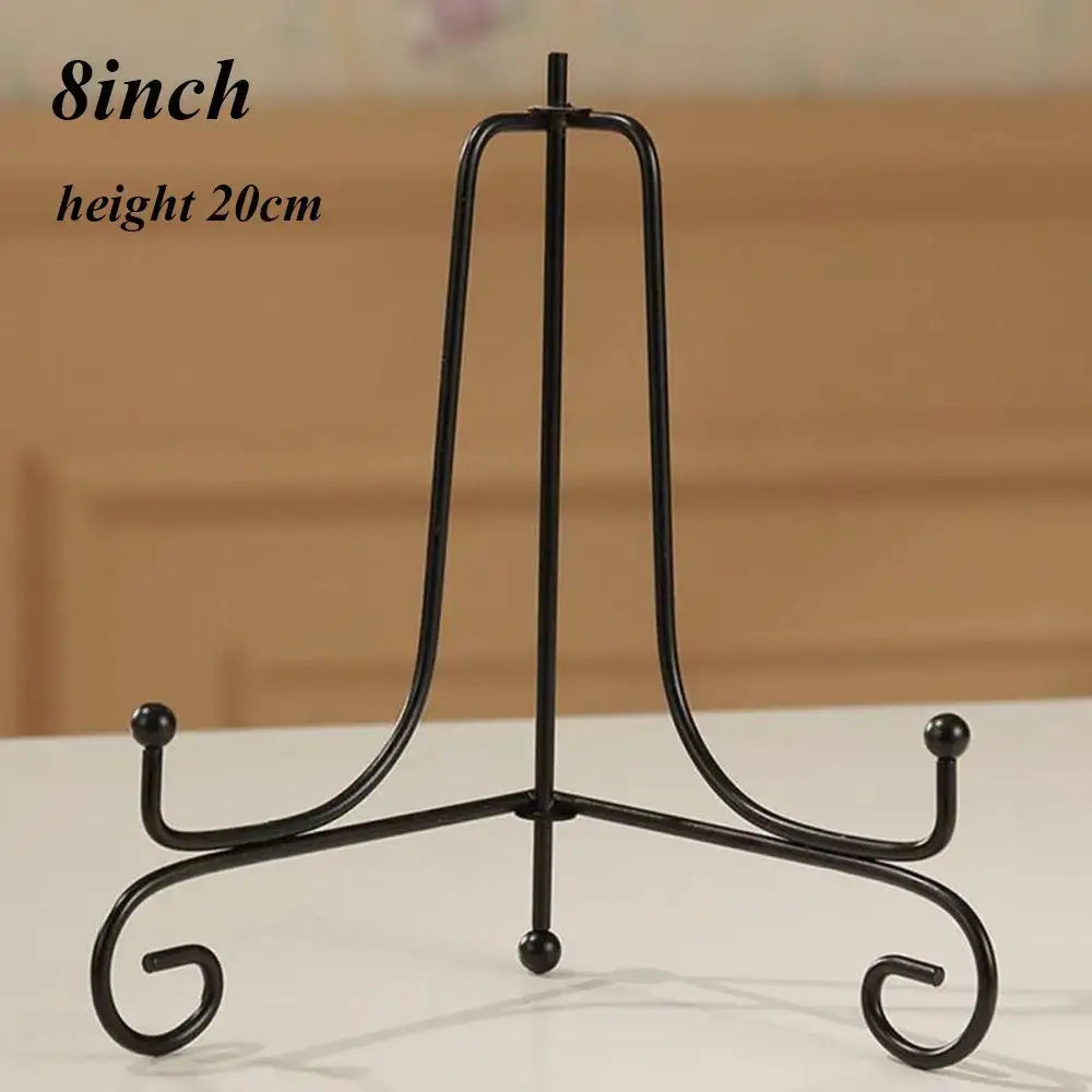 8-inch black iron plate rack easel with 20cm height. Great for medium-sized decorative plaques or picture frames.