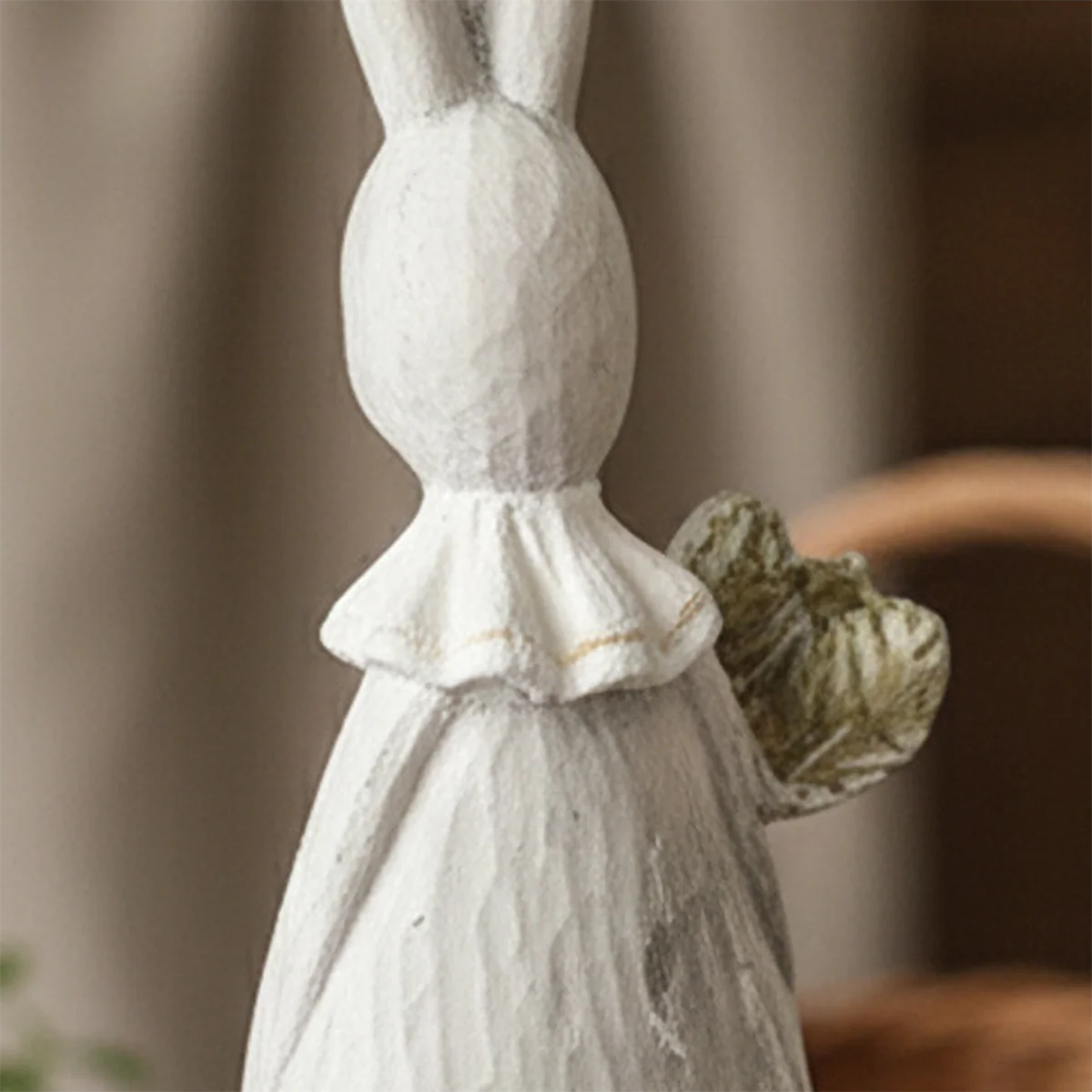 Wood Grain Resin Bunny Couple Statue - Handmade