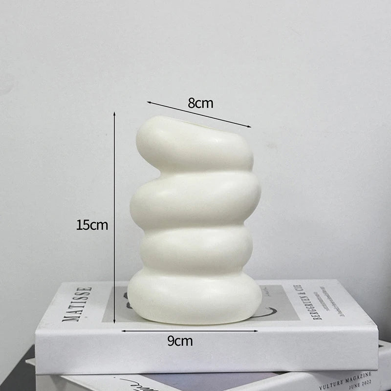 Modern Style Vase Room Decoration Plastic Flower Vase Wihte Black Flower Bottle Aesthetic Floral Arrangement Display Vase -