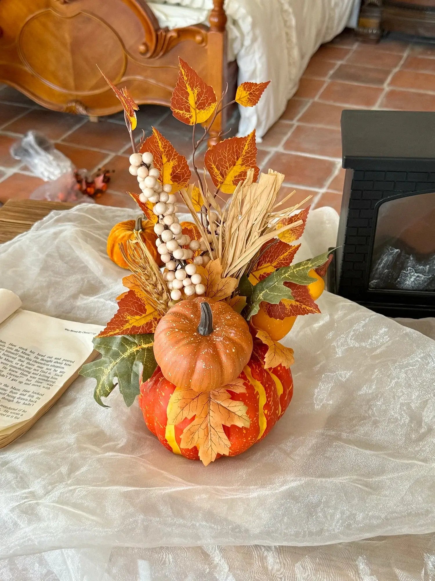 Halloween Pumpkin Decor - Realistic 1pc polyester pumpkin with autumn leaves, berries, and foliage centerpiece for seasonal home decoration.